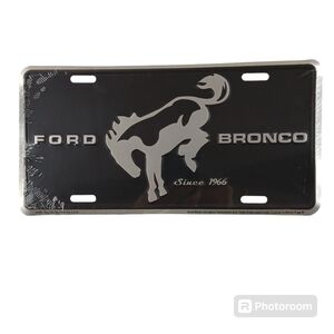 Ford Bronco Official License Plate Metal Emboss Auto Novelty Decor Sign Gift